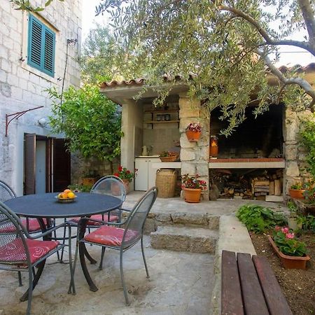 Old Town Apartment Split Exterior photo
